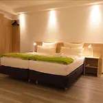 Moerser Hof 3*
