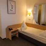 Moerser Hof 3* Moers