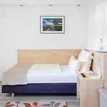 Moerser Hof 3*