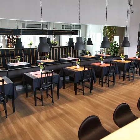 Moerser Hof Otel 3*