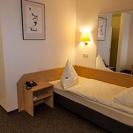 Moerser Hof 3*