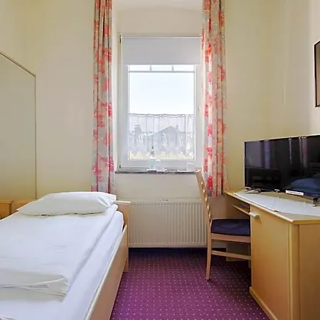 Moerser Hof 3* Moers