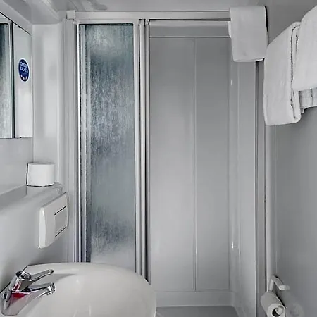 Otel Moerser Hof 3*