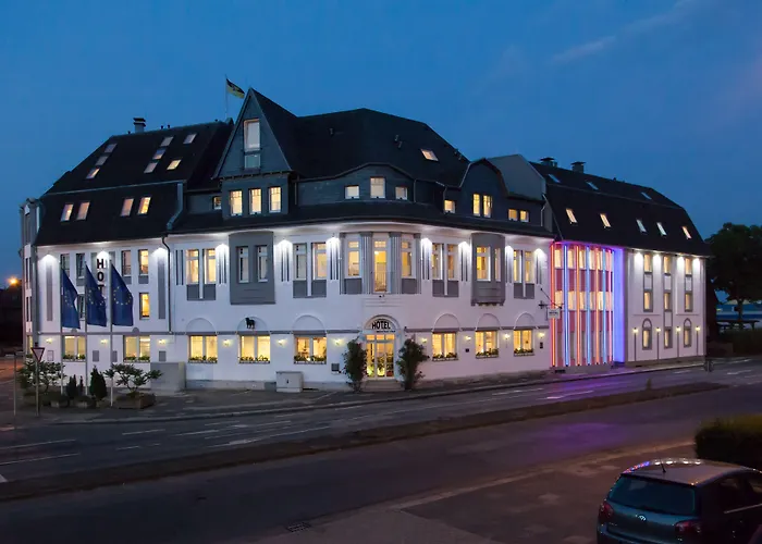 Otel Moerser Hof 3*