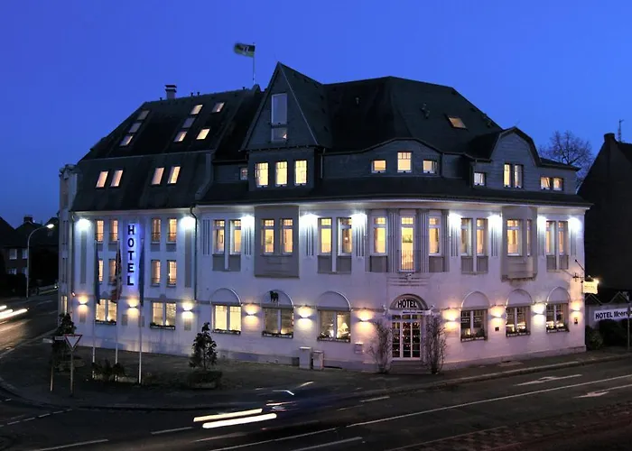 Otel Moerser Hof 3*